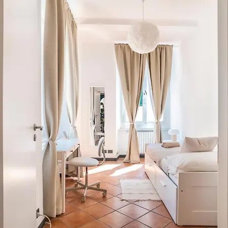 Modern In The Heart Of The Center Apartment Genua