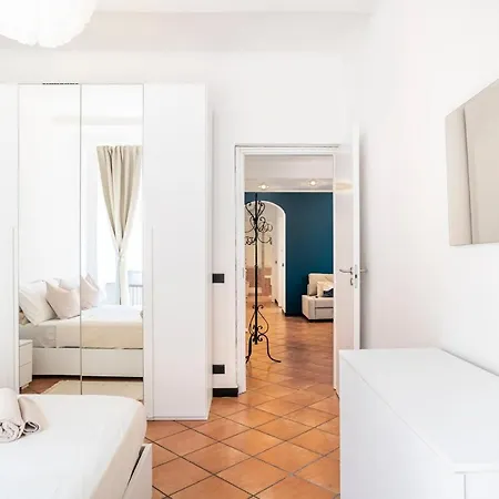 Modern In The Heart Of The Center Apartment *