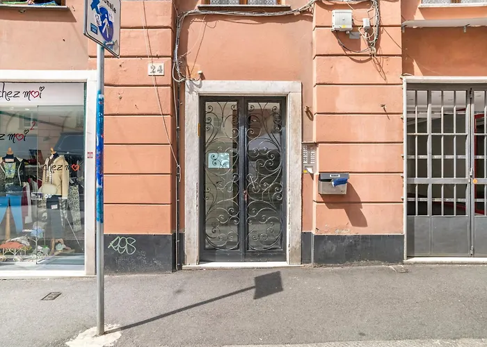 Modern In The Heart Of The Center Janov